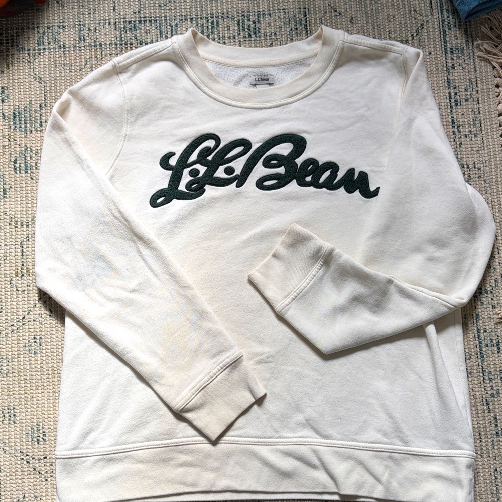 Women’s LL Bean Crewneck